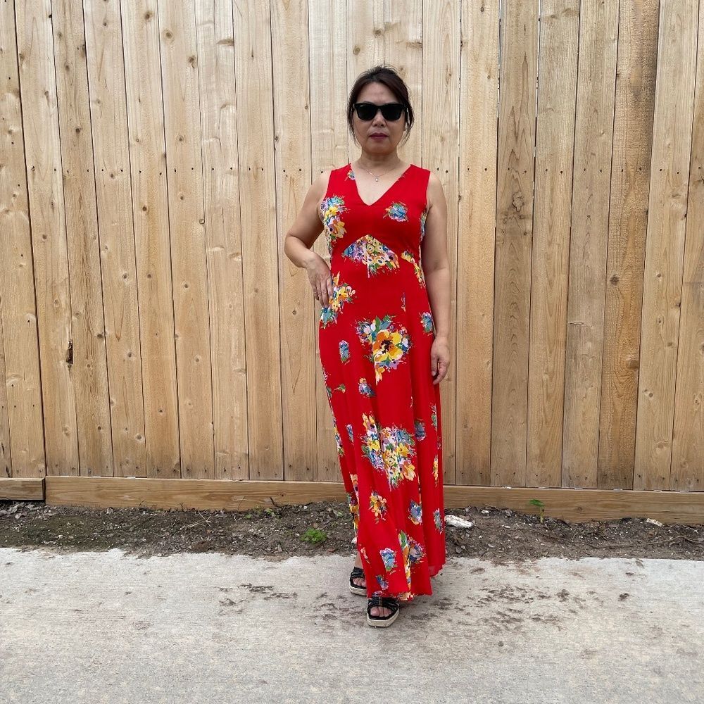 NWT Ralph Lauren vivid red floral dress size 4